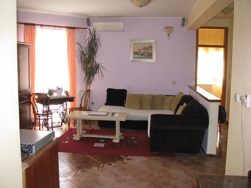 Apartment Megi Tribalj Zimmer foto